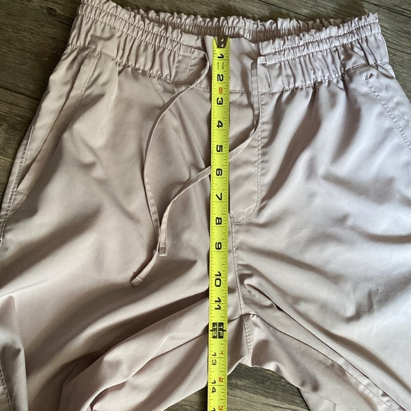 Old Navy Women’s Pink Pants Size S - Picture 4 of 7